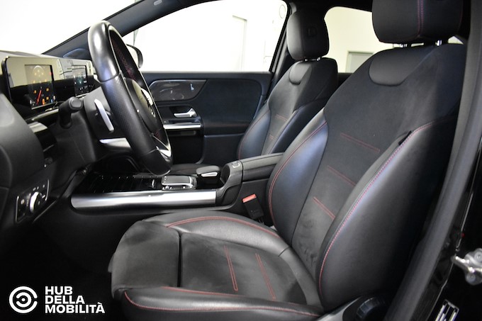 MERCEDES-BENZ GLA 200 d Automatic Premium